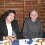 Svend gør klar til udlevering af gevinster.